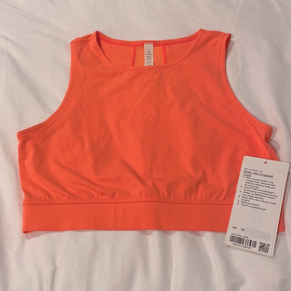 SALE ♥️ BNWT Hotty Hot Lulu Crop